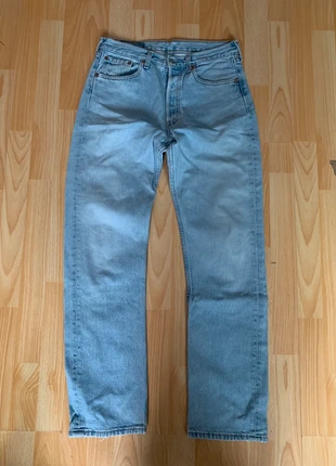 Jean Levi’s 501 bleu – Made in France – W31 L32 – Authentique vintage, brand: Levi Strauss & Co., condizioni: Ottime, taglia: IT 40 | W31, €50.00, €53.20 include la Protezione acquisti