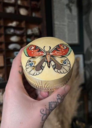 Vintage Butterfly Pot, brand: Vintage, condition: Very good, £6.00, £7.00 includes Buyer Protection