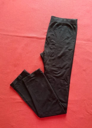 Leggings corsaro M/L – elasticizzati e versatili, brand: Beauty, condizioni: Ottime, taglia: L / IT 44 / EU 40, €3.00, €3.85 include la Protezione acquisti