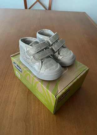 Deportivas altas talla 20, brand: Chicco, condizioni: Ottime, taglia: 20, €9.00, €10.15 include la Protezione acquisti