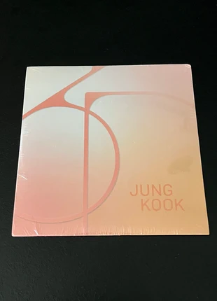 2/ BTS jungkook 3D alternative version cd single sealed, condizioni: Nuovo con cartellino, €7.00, €8.05 include la Protezione acquisti