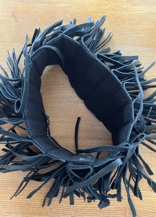 Dressedundressed Leather Necklace - Add a Bohemian Edge to Your Style, merk: Tokyo, staat: Heel goed, € 35,00, € 37,45 inclusief Kopersbescherming