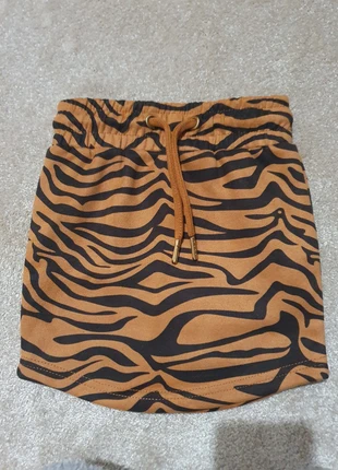 Rokje Djdutchjeans maat 92 meisjes kinderen, merk: DJ DUTCHJEANS, staat: Heel goed, maat: 24-36 maanden / 92 cm, € 1,50, € 2,28 inclusief Kopersbescherming Pro