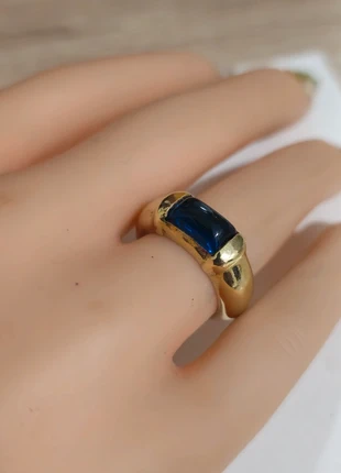 Zeer mooie vintage ring, staat: Heel goed, maat: 50.6 mm / 16.1 mm Ø, € 25,00, € 26,95 inclusief Kopersbescherming