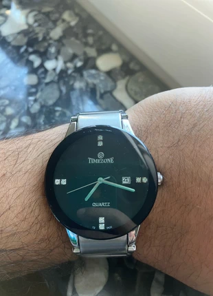 Vintage TimeZone – Nero con Strass & Bracciale Importante, marke: Timezone, zustand: Sehr gut, größe: 39–42 mm, 6,00 €, 7,00 € inklusive Vinted-Käuferschutz