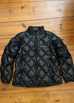 Montbell down jacket, brand: Montbell, condizioni: Ottime, taglia: M / IT 42 / EU 38, €150.00, €158.20 include la Protezione acquisti
