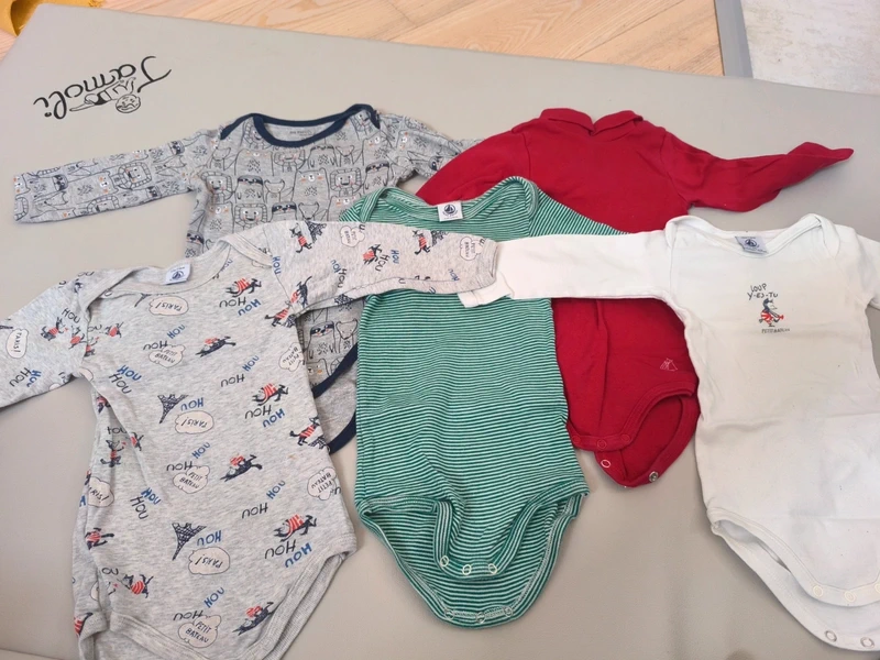 Lot de 6 bodys - photo numéro 2