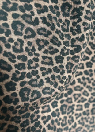 Panter midirok met elastieke band en split, marque: H&M, état: Bon état, taille: L / 40 / 12, 5,00 €, 5,95 € Protection acheteurs incluse