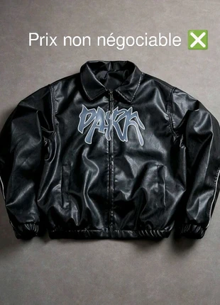 🖤 Veste noire "DARK" Taille M – Look street & audacieux, merk: y2k, staat: Nieuw zonder prijskaartje, maat: M, € 69,00, € 73,15 inclusief Kopersbescherming