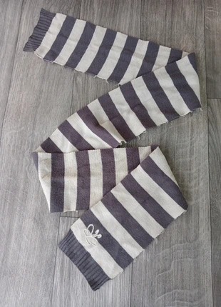 Écharpe grise et blanche rayé enfant mix unisexe, brand: Unique, condition: Very good, €1.00, €1.75 includes Buyer Protection