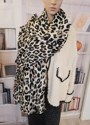 Écharpes étoles voile imprimés, condizioni: Nuovo senza cartellino, €5.00, €5.95 include la Protezione acquisti