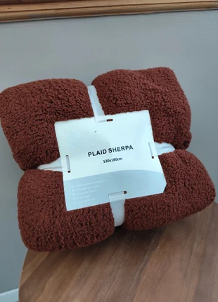Plaid polaire sherpa 130 x 180 cm plusieurs modèles disponibles, brand: boutique On S'destock, condizioni: Nuovo con cartellino, taglia: Altro, €12.00, €13.30 include la Protezione acquisti Pro