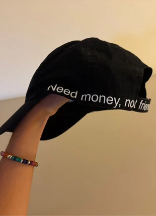 Cappello Uomo Fuck Art Make Tees Nero con Scritta “Need Money Not Friends”, merk: F.A.M.T, staat: Heel goed, maat: Universele maat, € 10,00, € 11,20 inclusief Kopersbescherming