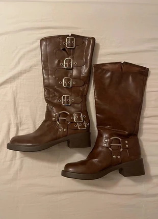 Bottes marron à sangles multiples Femmes - Taille 38 - Cuir Vegan talons, marca: Vegan by Happy Skin, estado: Muito bom, tamanho: 38, €49.90, €53.10 inclui Proteção do Comprador