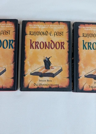 Krondor - Raymond E. Feist volledige serie hardcover (NL), staat: Heel goed, € 10,00, € 11,20 inclusief Kopersbescherming