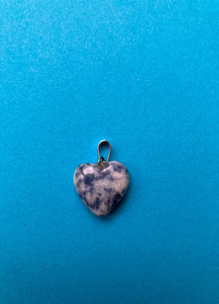 Pendentif cœur en sodalite, marque: sans marque, état: Neuf sans étiquette, 4,00 €, 4,90 € Protection acheteurs incluse