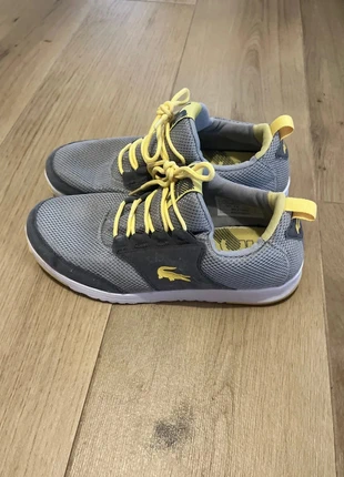 Chaussures de sport / running Lacoste – Taille 39,5 – Gris & Jaune, marque: Lacoste, état: Très bon état, taille: 39.5, 46,80 €, 49,84 € Protection acheteurs incluse