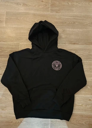 Sweat à capuche club Inter Miami - Hoodie noir unisexe - Style streetwear & sport, brand: Inter Miami CF, condizioni: Ottime, taglia: L, €45.00, €47.95 include la Protezione acquisti