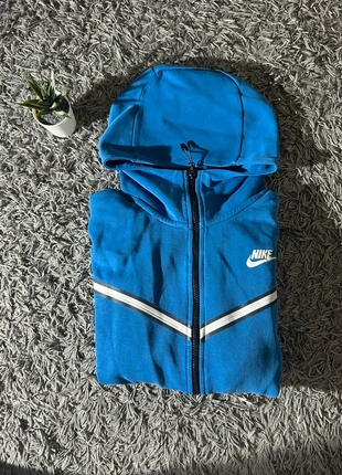 Veste Nike Tech Fleece, brand: Nike, condizioni: Ottime, taglia: S, €45.00, €47.95 include la Protezione acquisti