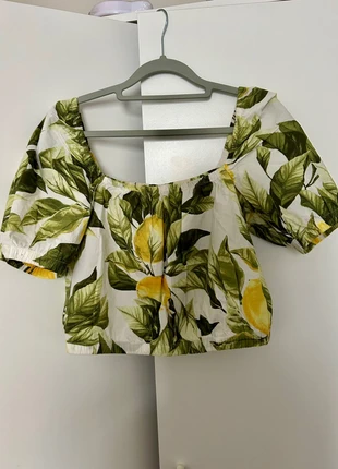 Lemon Print Summer Blouse – Chic & Trendy, brand: H&M, condizioni: Ottime, taglia: S / IT 40 / EU 36, €5.00, €5.95 include la Protezione acquisti