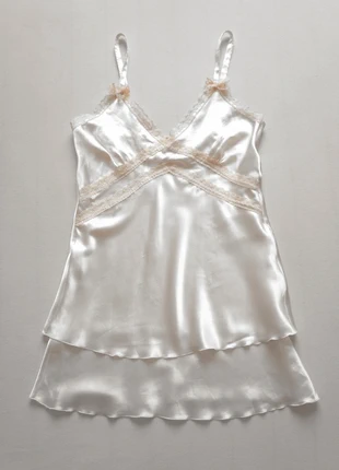 Robe satinée dentelle 🤍, brand: Fairy, condition: Very good, size: S / 36 / 8, €25.00, €26.95 includes Buyer Protection Pro