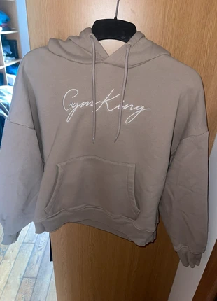 Sweat beige gym king taille 6/34, marca: Gym King, estado: Muy bueno, tamaño: XS / 34 / 6, 5,00 €, 5,95 € Protección al comprador incluida