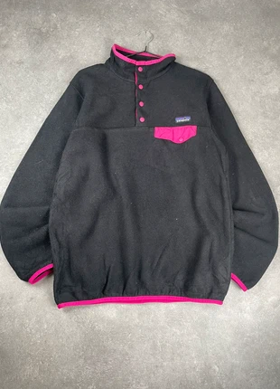 Polaire Patagonia synchilla taille S femme noir rose chaude, marke: Patagonia, zustand: Sehr gut, größe: S / 36 / 8, 50,00 €, 53,20 € inklusive Vinted-Käuferschutz