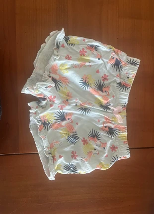 Short, merk: Auchan, staat: Veelgebruikt, maat: 9-12 maanden / 74 cm, € 1,00, € 1,75 inclusief Kopersbescherming