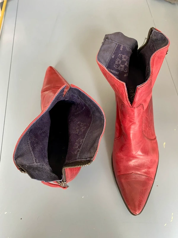 Bottines à talons en cuir rouges Dorking taille 39 - photo numéro 5