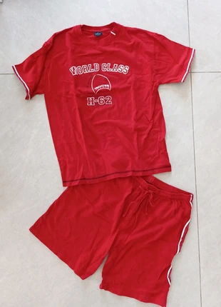 Ensemble short tee shirt neuf homme garçon hechter studio rouge, merk: Hechter, staat: Nieuw zonder prijskaartje, maat: L, € 7,00, € 8,05 inclusief Kopersbescherming