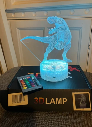 Lampe 3D dinosaure T-Rex, marque: 3D lampe, état: Très bon état, 9,50 €, 10,68 € Protection acheteurs incluse