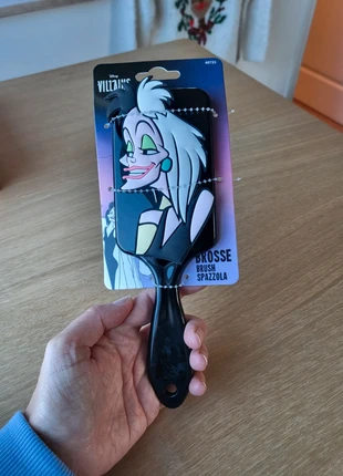 Brosse à cheveux Disney Les 101 Dalmatiens Cruella, marke: Disney, zustand: Neu, mit Etikett, 5,00 €, 5,95 € inklusive Vinted-Käuferschutz
