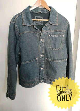 Lined denim jacket, merk: Zara, staat: Heel goed, maat: XL, € 15,00, € 16,45 inclusief Kopersbescherming