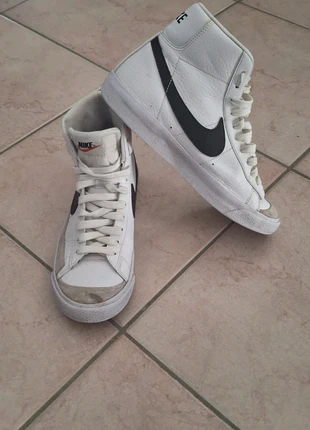 Nike blazer mid 77 N°39, marke: Nike, zustand: Sehr gut, größe: 39, 15,00 €, 16,45 € inklusive Vinted-Käuferschutz