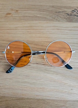 Lunettes Aperol 🍹 Fun & Stylées – Parfaites pour l’été !, marque: APEROL, état: Neuf sans étiquette, 2,00 €, 2,80 € Protection acheteurs incluse