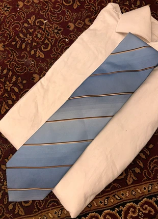 Cravate à rayures bleu ciel beige dégradé, brand: Vintage Dressing, condizioni: Ottime, €5.00, €5.95 include la Protezione acquisti Pro