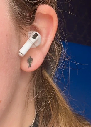 Earrings new + free gift, marque: Billie Eilish, état: Neuf avec étiquette, 10,00 €, 11,20 € Protection acheteurs incluse