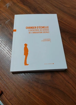 Changer d'échelle, condition: Very good, €11.00, €12.25 includes Buyer Protection