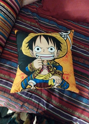 Luffy One Piece anime kussen, merk: OnePiece, staat: Nieuw zonder prijskaartje, maat: Overige, € 10,00, € 11,20 inclusief Kopersbescherming