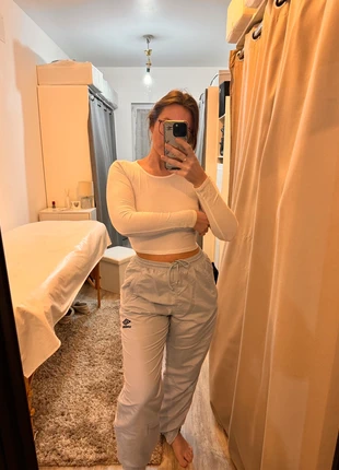 Pantalon jogging umbro gris clair, brand: Umbro, condizioni: Buone, taglia: S / IT 40 / EU 36, €5.80, €6.79 include la Protezione acquisti