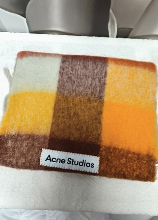 Sciarpa Acne studios, brand: Acne Studios, condition: New without tags, €50.00, €53.20 includes Buyer Protection