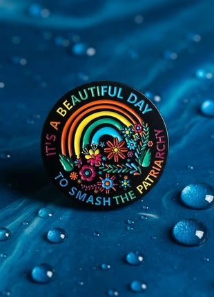 Pins beautiful day smash patriarchy goth rock punk witch alt y2k wicca pastel kawaii spooky magic, marke: Witch, zustand: Sehr gut, 5,00 €, 5,95 € beinhaltet Vinted-Käuferschutz Pro