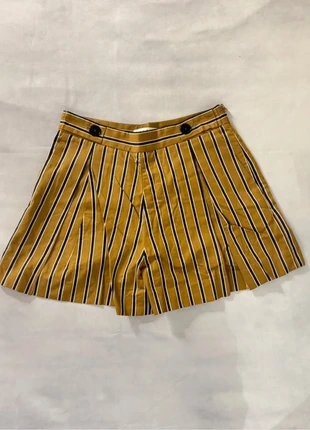 Short taille haute Sandro marron taille S/36/1, merk: Sandro, staat: Heel goed, maat: S / 36 / 8, € 40,00, € 42,70 inclusief Kopersbescherming