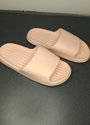 NEUF! Pantoufles été, tongs de plage, marke: Plage, zustand: Neu, mit Etikett, größe: 37, 8,00 €, 9,10 € beinhaltet Vinted-Käuferschutz Pro