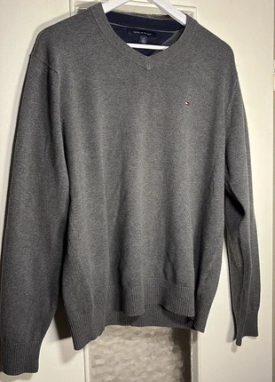 Sweat / Pull Tommy Hilfiger col ras-du-cou 100% Coton | Gris Logo brodé Taille L, marque: Tommy Hilfiger, état: Très bon état, taille: L, 15,99 €, 17,49 € Protection acheteurs incluse