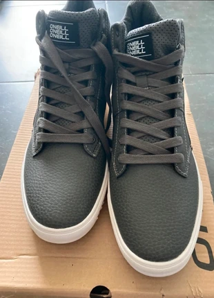 Nieuwe schoenen O’Neill, merk: O'Neill, staat: Nieuw met prijskaartje, maat: 41, € 40,00, € 42,70 inclusief Kopersbescherming