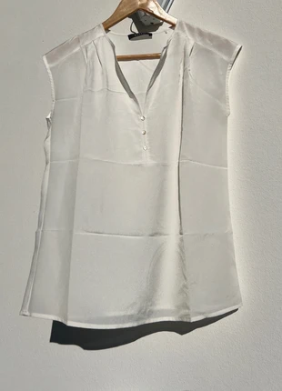 Chemisier Esprit écru manches courtes fluide chic taille S, marque: Esprit, état: Très bon état, taille: S / 36 / 8, 12,00 €, 13,30 € Protection acheteurs incluse