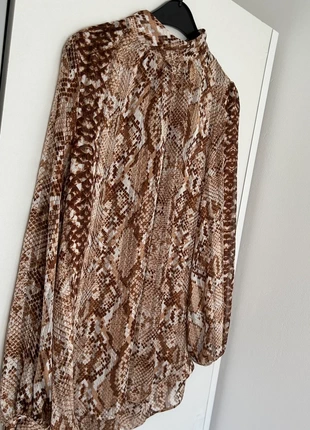 Blouse léopard, marque: Blouse, état: Neuf sans étiquette, taille: XL / 42 / 14, 5,00 €, 5,95 € Protection acheteurs incluse