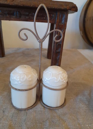 Peper en zout stel, merk: geen merk, staat: Heel goed, € 9,50, € 10,68 inclusief Kopersbescherming