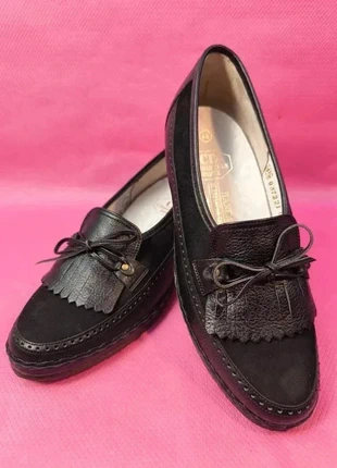 Christian Dietz leder uk: 4,5 eu 37.5- 23,5cm   (9/5/x/66), marca: Christian Dietz, estado: Novo sem etiquetas, tamanho: 37.5, €29.00, €31.15 inclui Proteção do Comprador